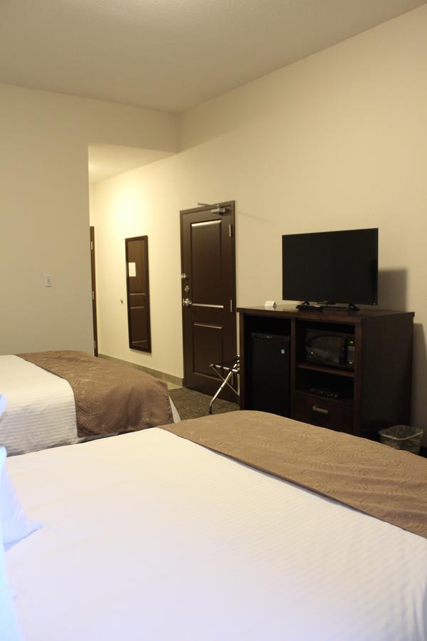 Prairie Moon Inn & Suites Macklin المظهر الخارجي الصورة
